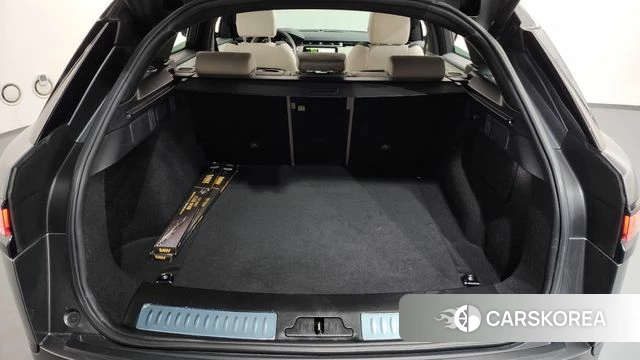 Land Rover Range Rover Velar id 4708389 из Кореи 10