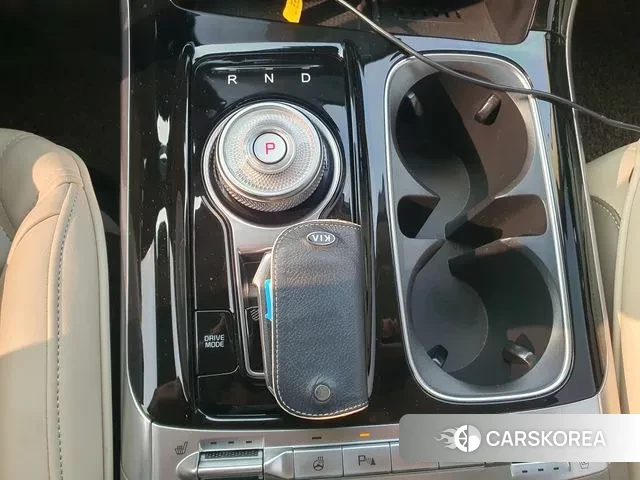 Kia Carnival 4th generation id 3008437 из Кореи 10