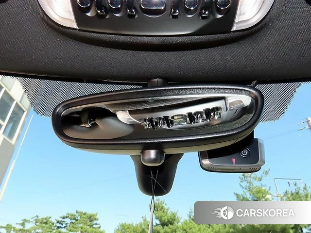 Mini Cooper S id 4855446 из Кореи 10