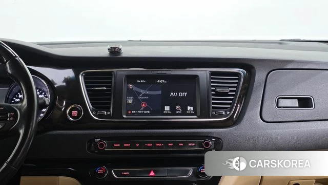 Kia The New Carnival id 4363487 из Кореи 10