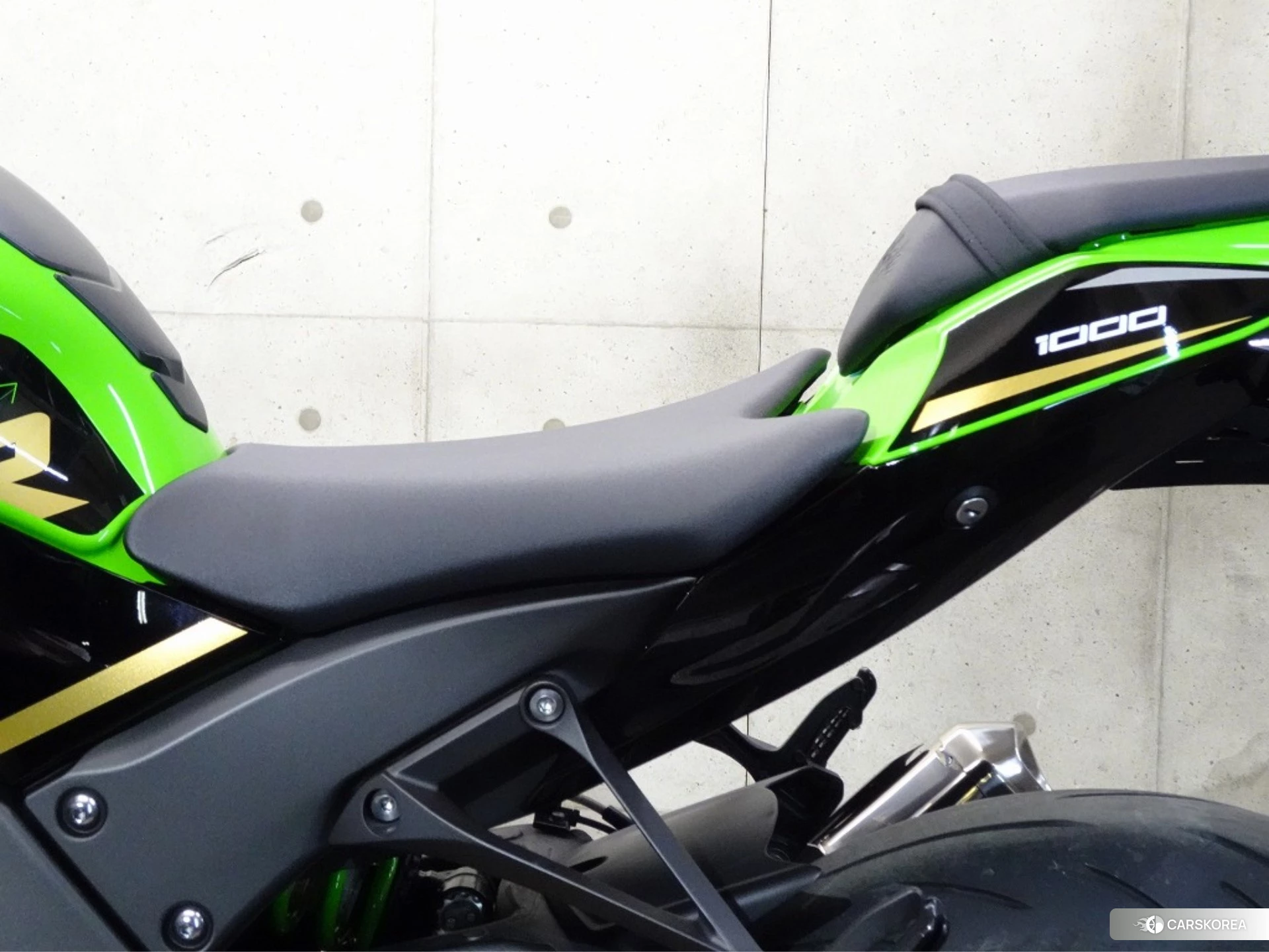 Kawasaki ZX-10R NINJA id 4192788 из Японии 10