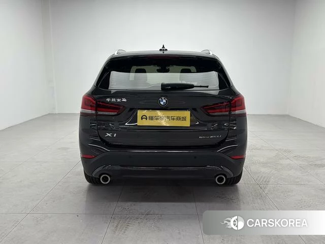 BMW X1 id 4263015 из Китая 10