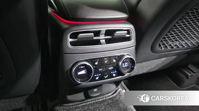 Genesis GV70 id 4650993 из Кореи 10