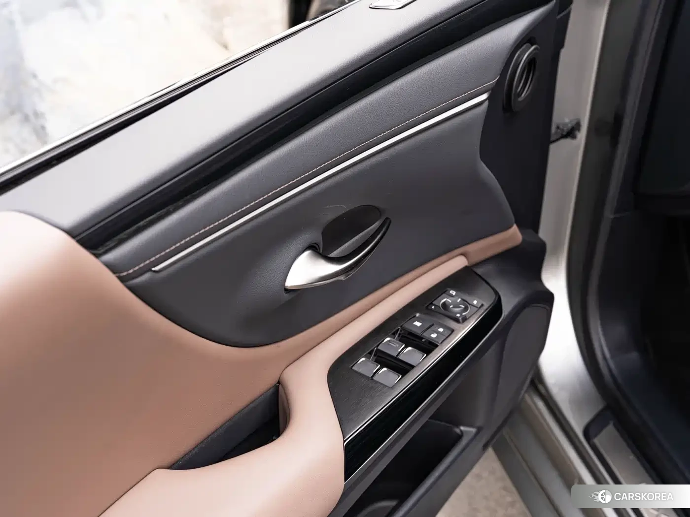 Lexus ES id 4570811 из Китая 10