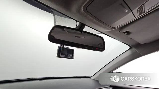 Kia Stonic id 3444420 из Кореи 10