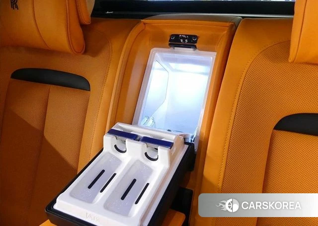 Rolls-Royce Cullinan id 3864667 из Кореи 10