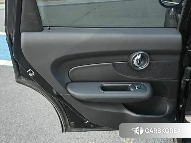 Mini Cooper D Clubman id 3808294 из Кореи 10