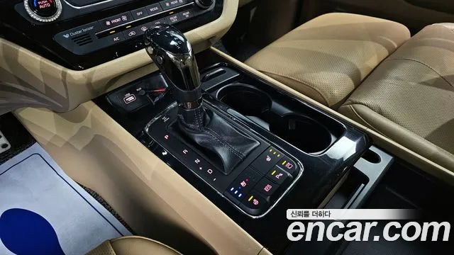 Kia All New Carnival id 2676549 из Кореи 10