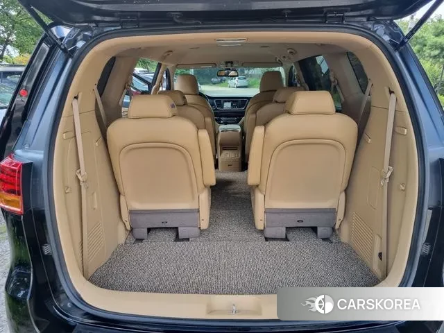 Kia The New Carnival id 3061055 из Кореи 10