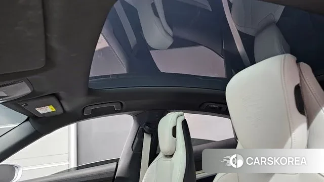 Porsche Taycan id 3447922 из Кореи 10