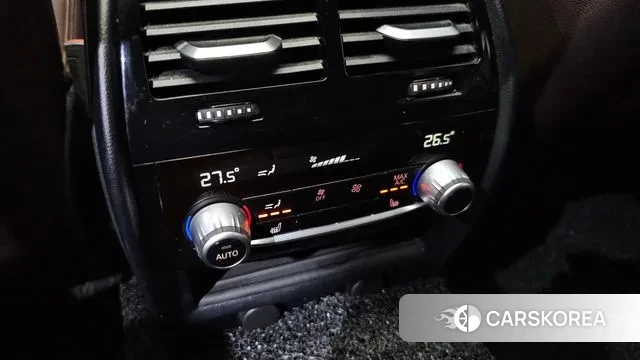 BMW 5 Series (G30) id 3428976 из Кореи 10