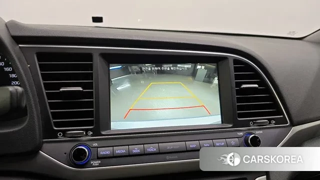 Hyundai Avante AD id 3489984 из Кореи 10