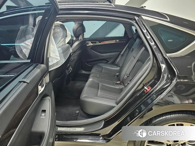 Genesis G80 id 4713050 из Кореи 10
