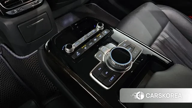 Genesis G90 id 3754176 из Кореи 10