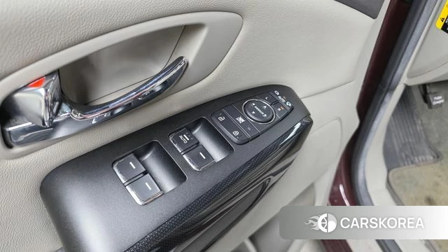 Kia All New Carnival id 4713416 из Кореи 10