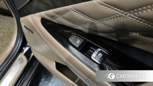 Kia K8 Hybrid id 3008148 из Кореи 10