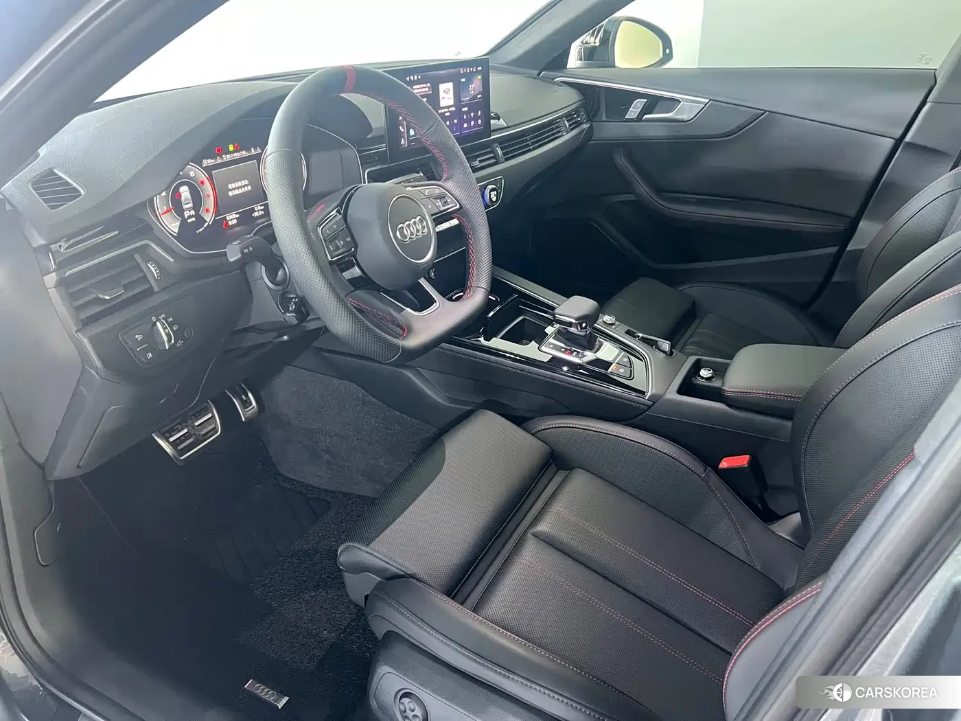Audi A4L id 4546201 из Китая 10