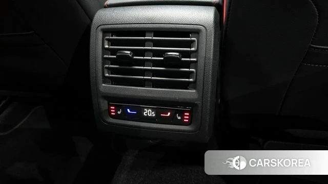 Volkswagen Golf 8th Generation id 3850375 из Кореи 10