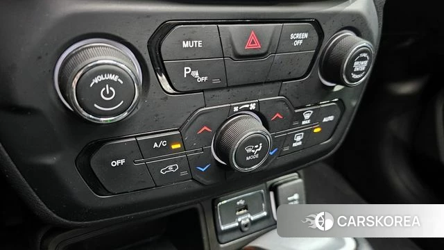 Jeep Renegade id 3924133 из Кореи 10