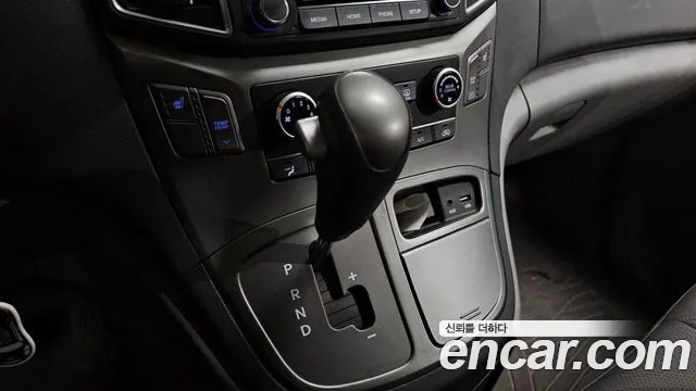 Hyundai The New Grand Starex id 2525786 из Кореи 10