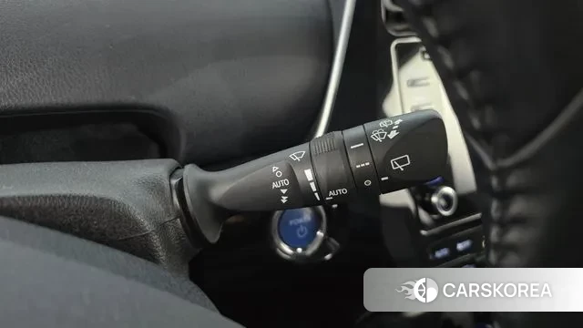 Toyota Prius 4th Generation id 3753724 из Кореи 10