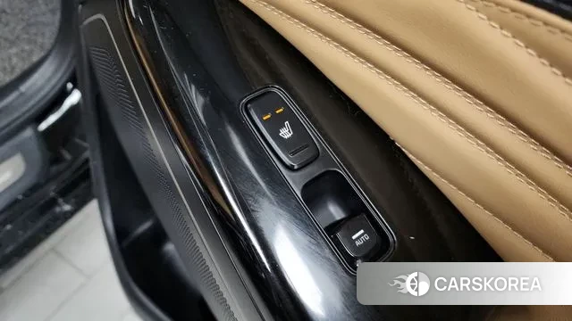 Kia K7 Premier Hybrid id 3479636 из Кореи 10