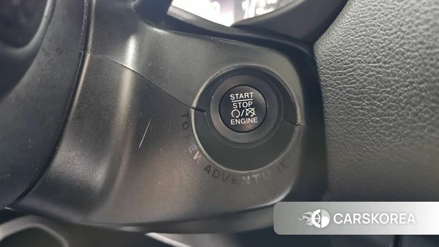 Jeep Renegade id 4604844 из Кореи 10