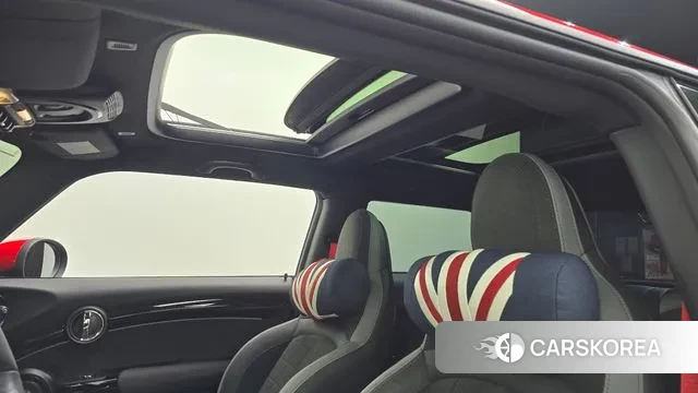 Mini Cooper S id 3333245 из Кореи 10