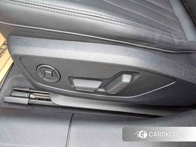 Audi A6 (C8) id 3248318 из Кореи 10