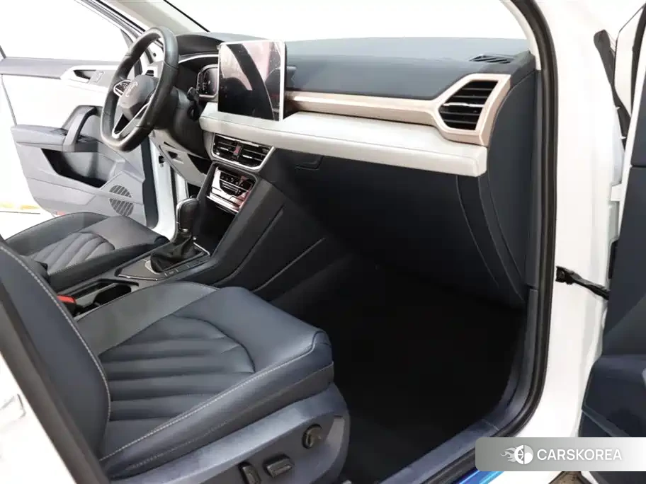Volkswagen Tharu id 4559785 из Китая 10