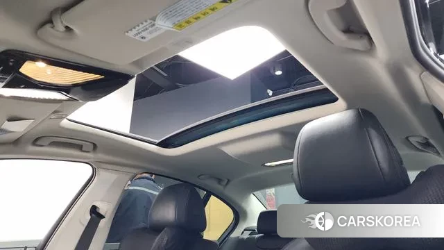 BMW 5 Series (G30) id 3303085 из Кореи 10