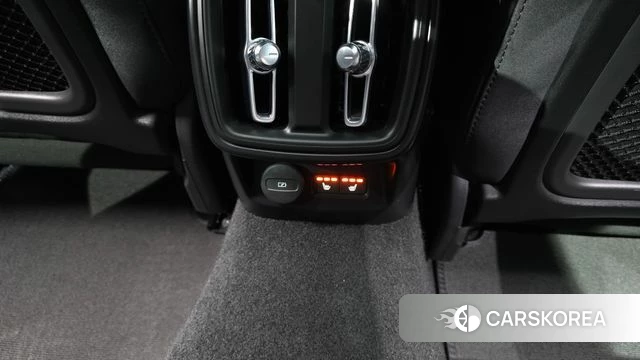 Polestar Polestar 2 id 3903337 из Кореи 10