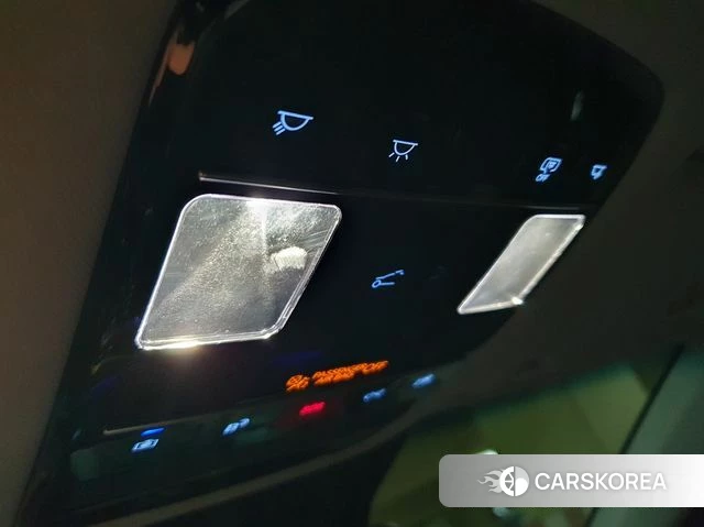 Hyundai Grandeur (GN7) id 4201694 из Кореи 10