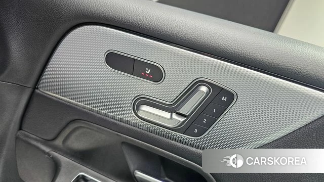 Mercedes-Benz GLB-Class X247 id 4507233 из Кореи 10