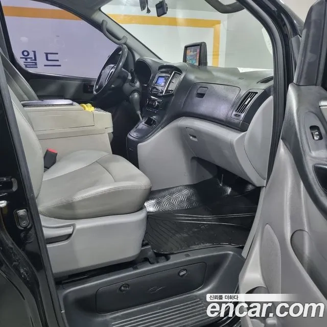 Hyundai The New Grand Starex id 2922780 из Кореи 10