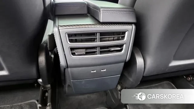 Tesla Model X id 3187717 из Кореи 10