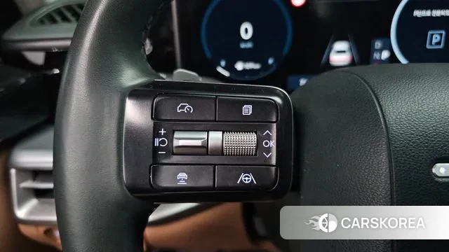 Hyundai Grandeur (GN7) id 3701486 из Кореи 10