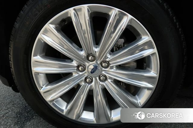 Ford Explorer 6th Generation id 4541032 из Кореи 10