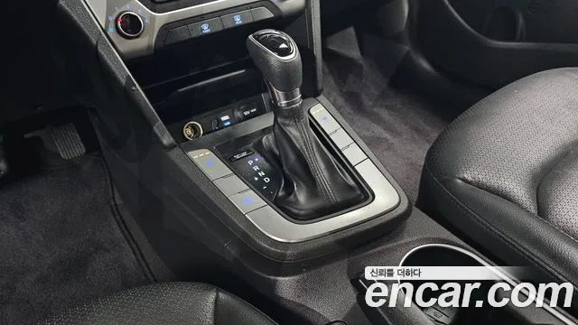 Hyundai Avante AD id 2629531 из Кореи 10