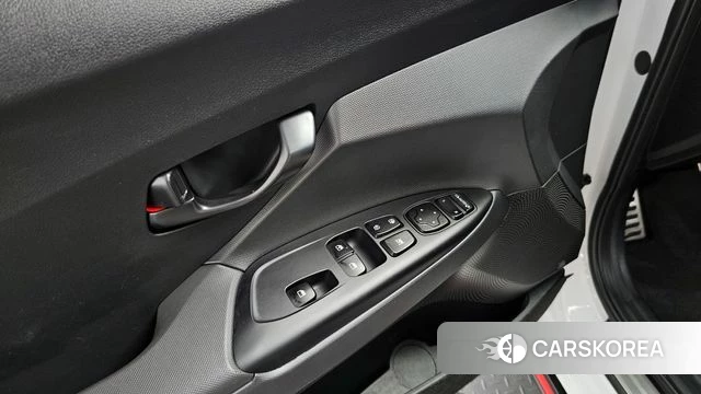 Hyundai Veloster (JS) id 4408917 из Кореи 10