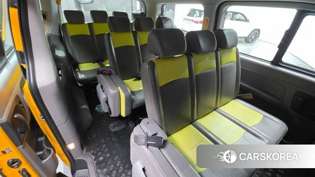 Hyundai The New Grand Starex id 4403556 из Кореи 10
