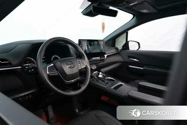 Toyota Saina id 3945055 из Китая 10
