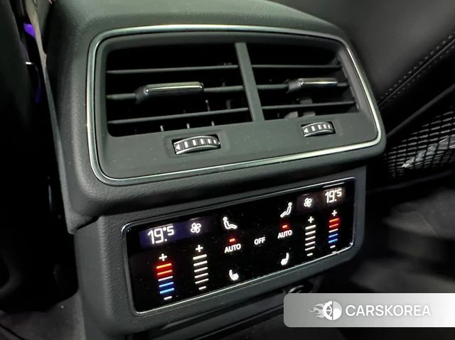 Audi RS6 (C8) id 3792416 из Кореи 10