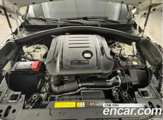 Land Rover Range Rover Velar id 2814035 из Кореи 10