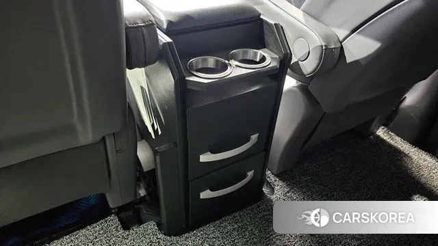 Hyundai The New Grand Starex id 3215381 из Кореи 10