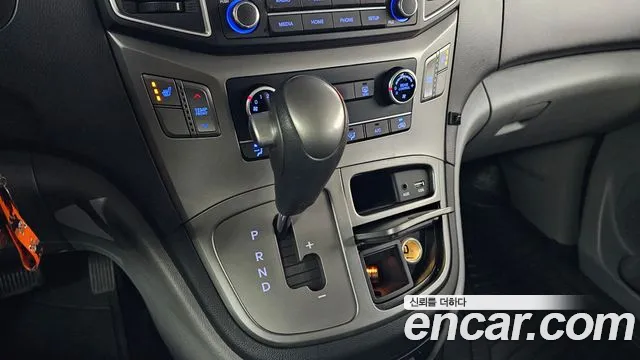 Hyundai The New Grand Starex id 2628621 из Кореи 10