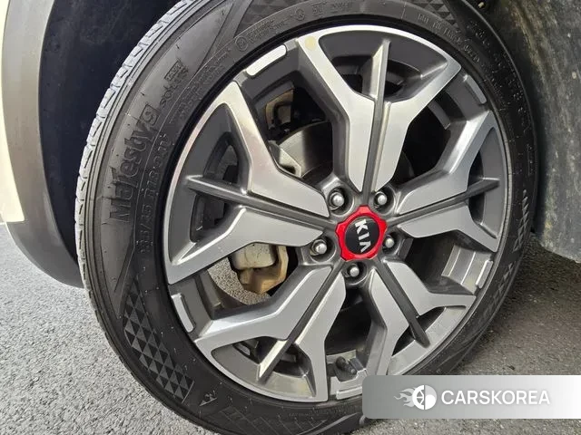 Kia Seltos id 3598039 из Кореи 10