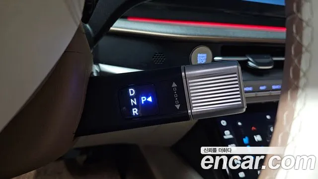 Hyundai Grandeur (GN7) id 2560080 из Кореи 10