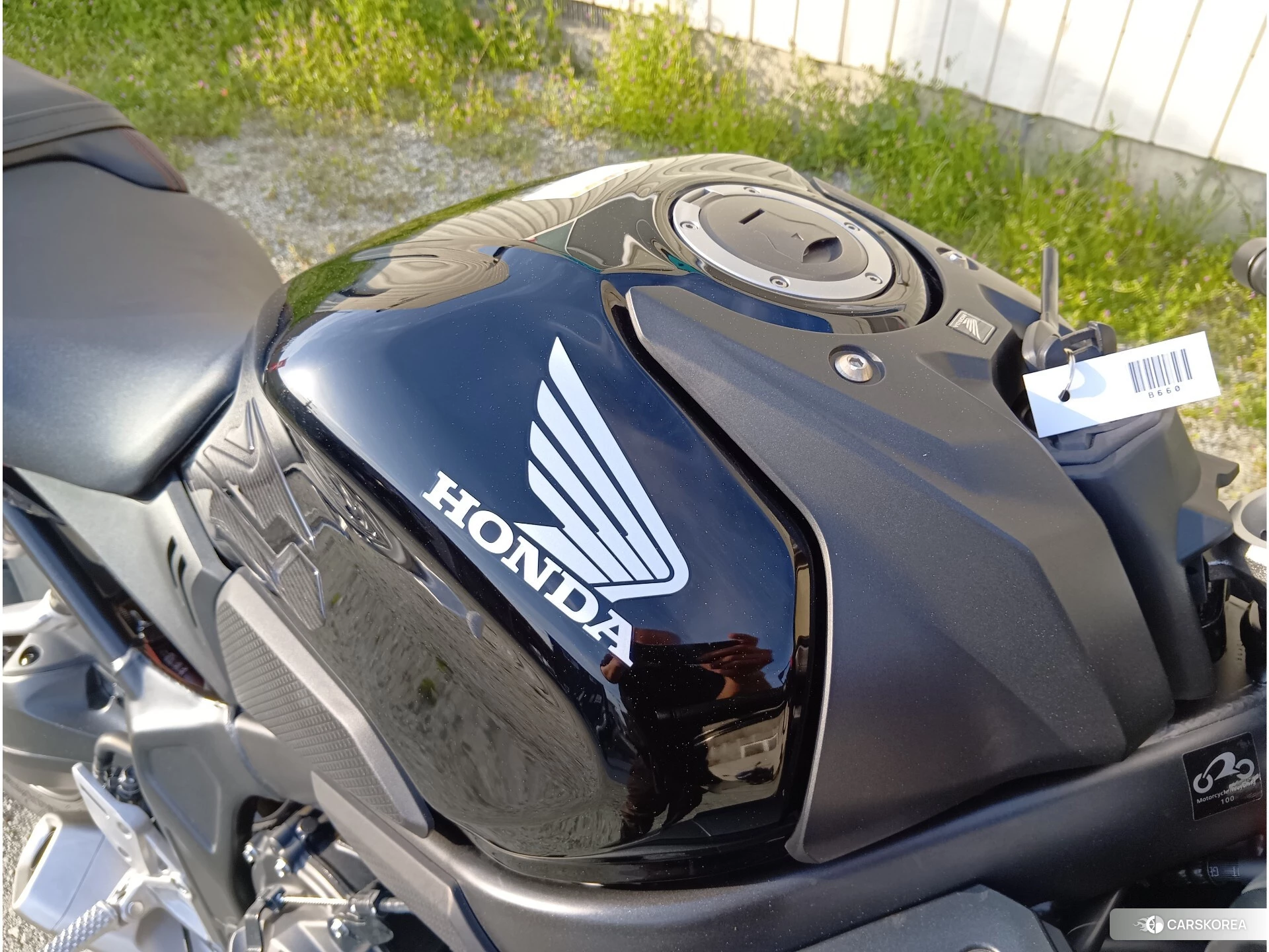 Проданный Honda CBR650R id 4184932 из Японии, фото 10