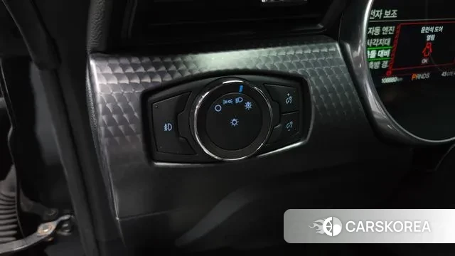 Ford Mustang id 3748043 из Кореи 10